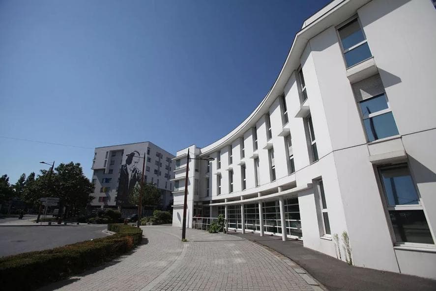 Résidence - Galerie de photos - Image 3 sur 3