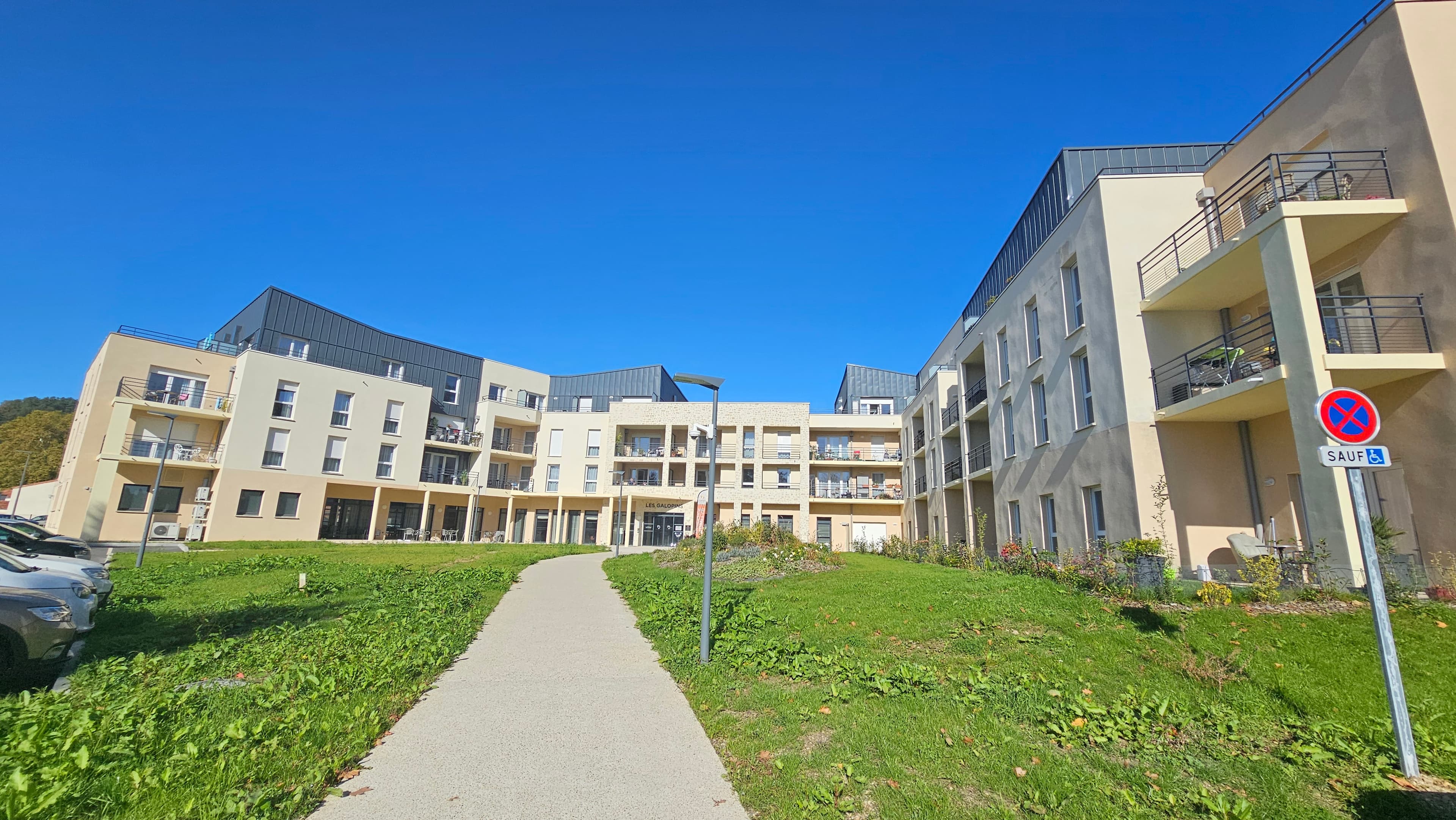 Résidence - Galerie de photos - Image 1 sur 17