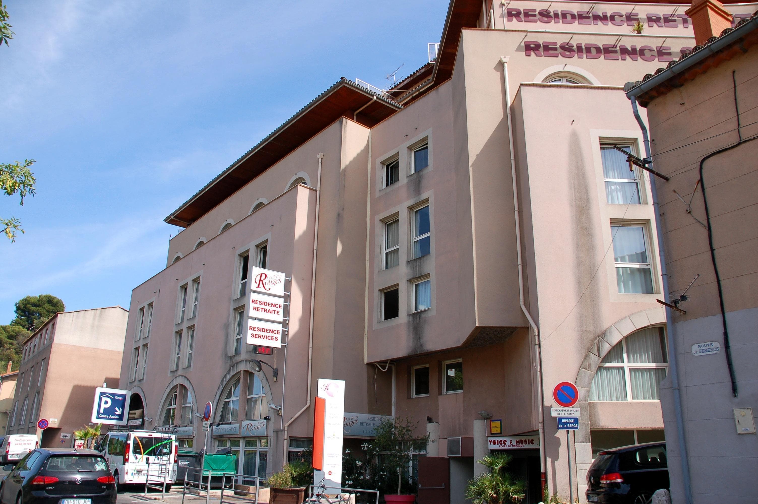 Résidence - Galerie de photos - Image 1 sur 8