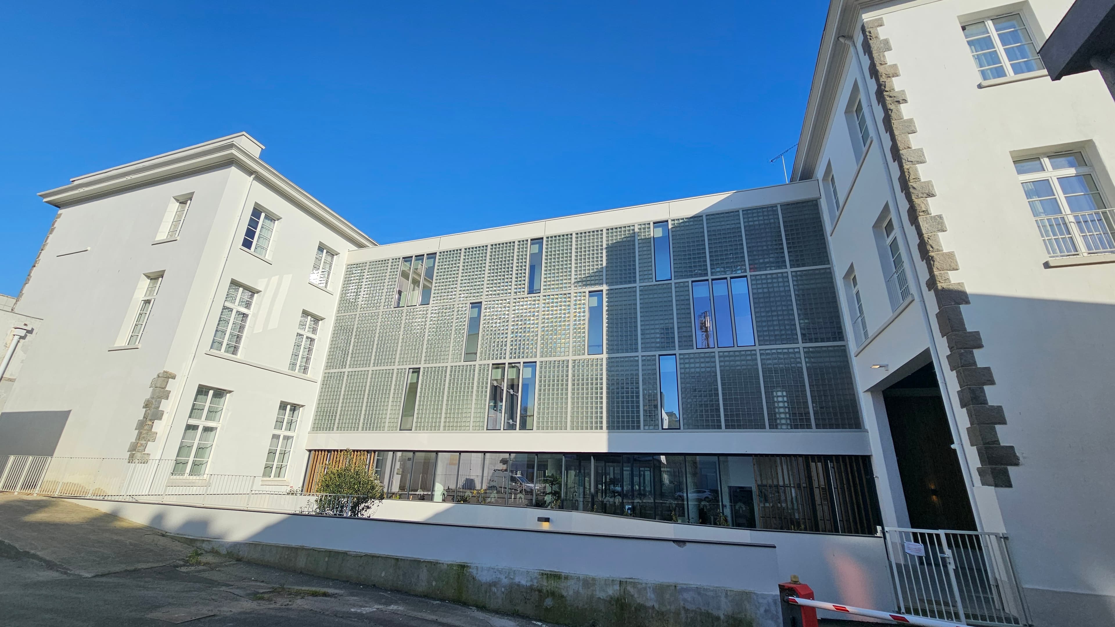 Résidence - Galerie de photos - Image 1 sur 20