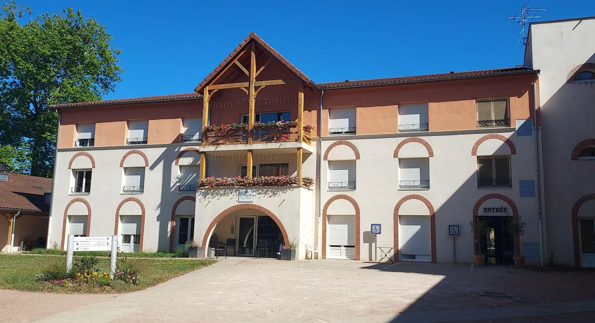 Résidence - Galerie de photos - Image 1 sur 17