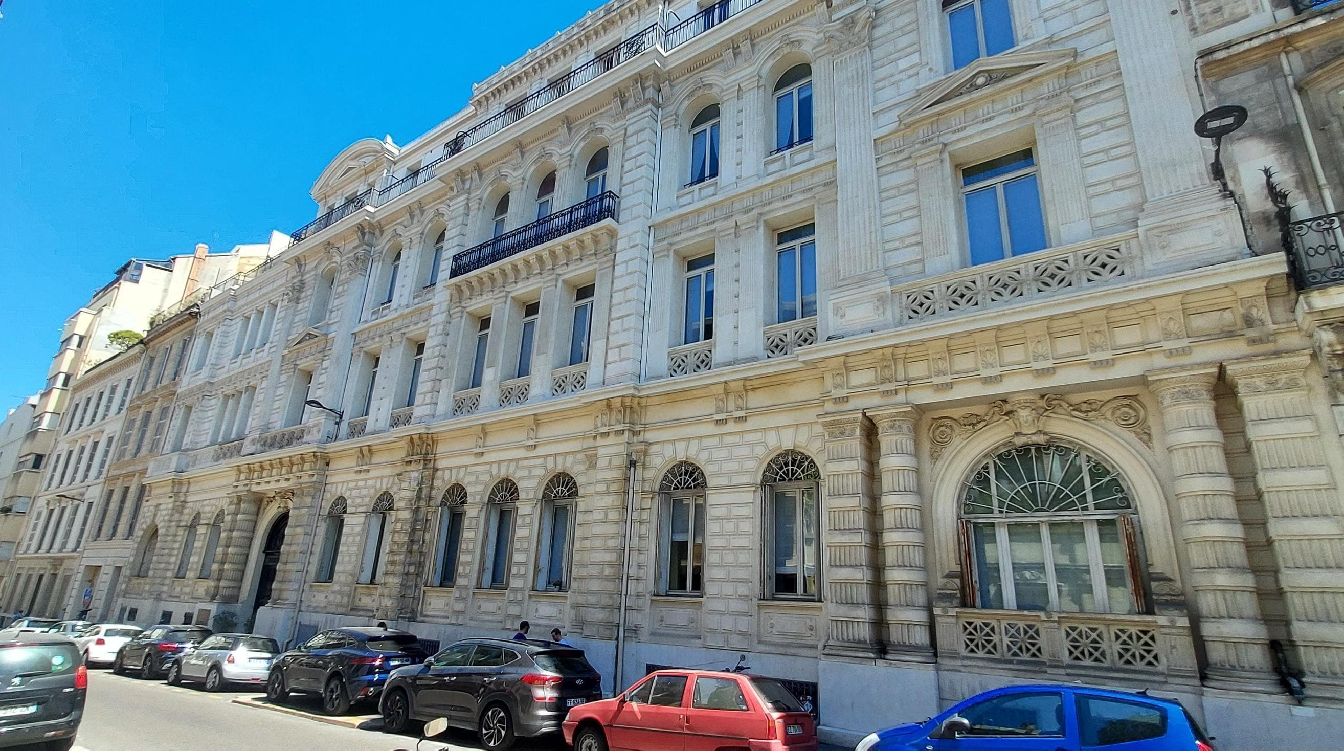 Résidence - Galerie de photos - Image 1 sur 10