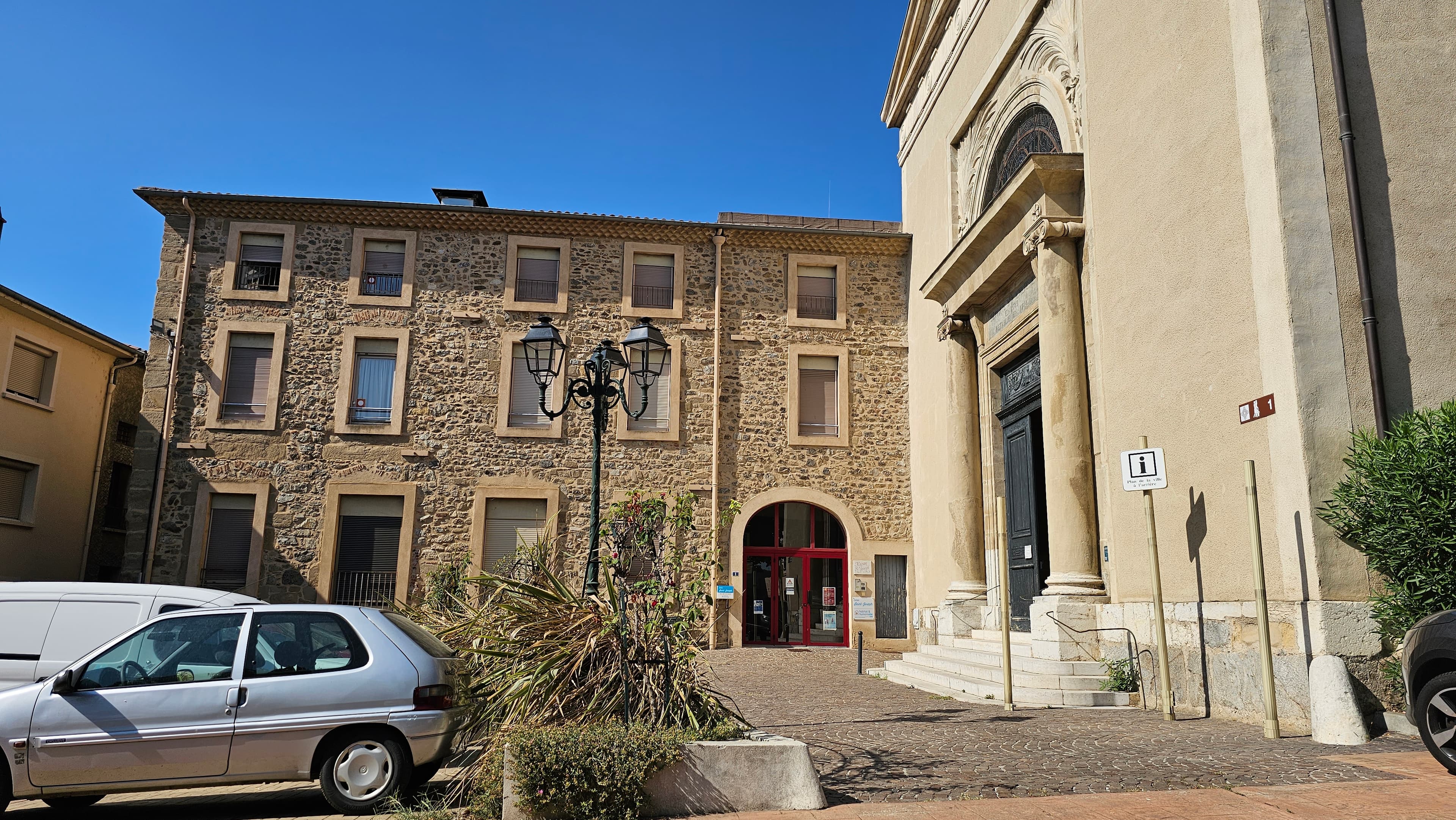 Résidence - Galerie de photos - Image 1 sur 1