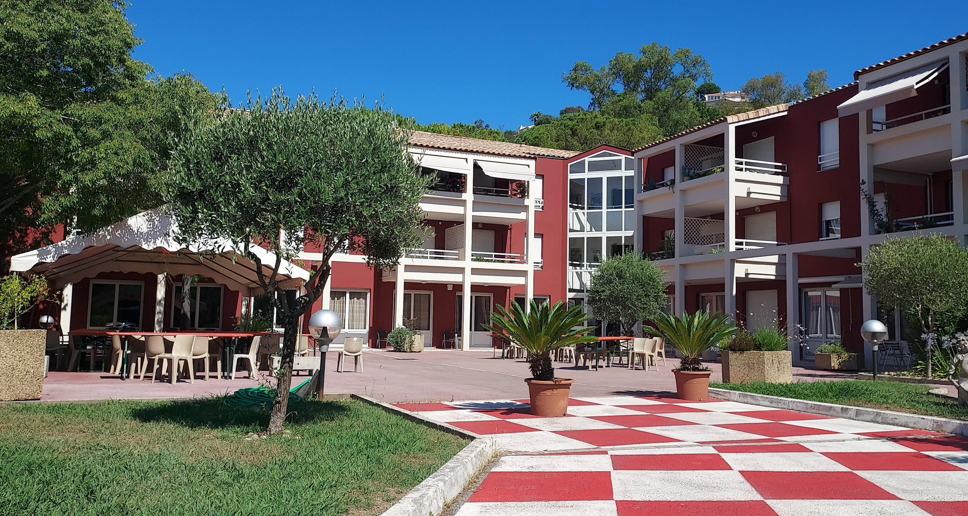 Résidence - Galerie de photos - Image 1 sur 1