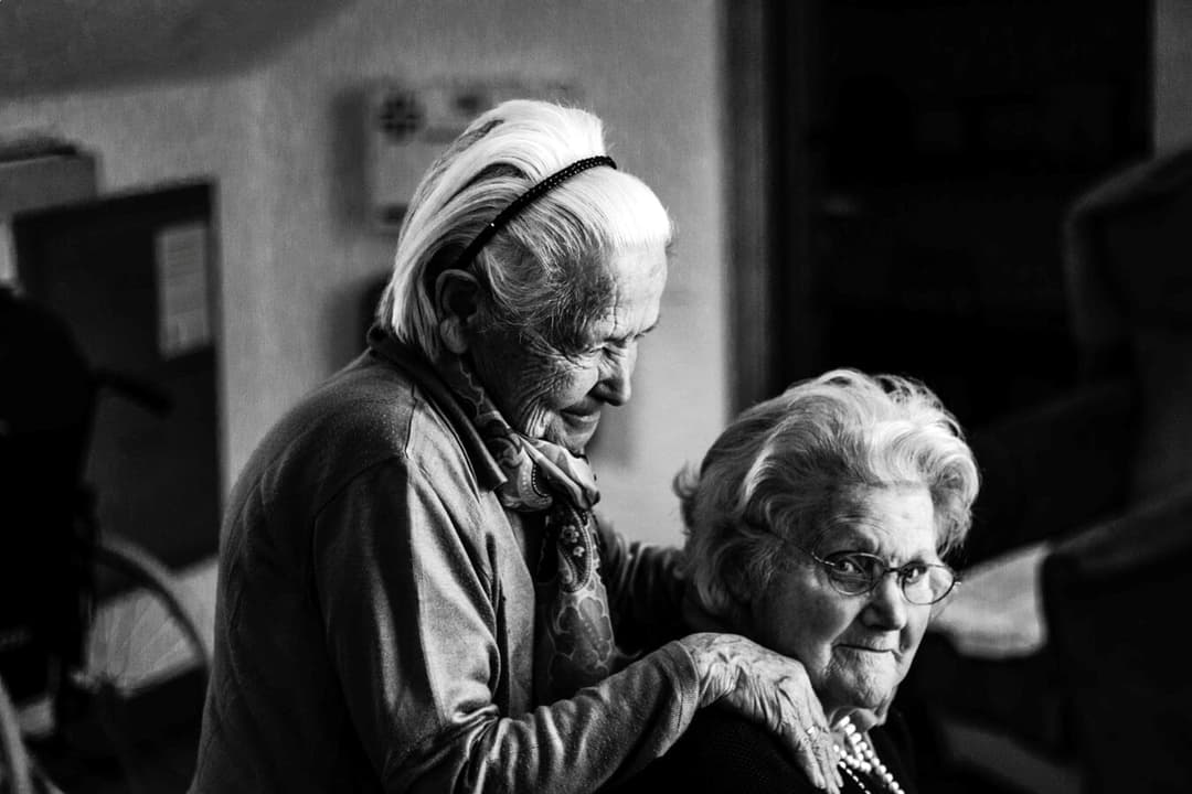 MALADIE D'ALZHEIMER, COVID-19 & CONFINEMENT : NOS CONSEILS